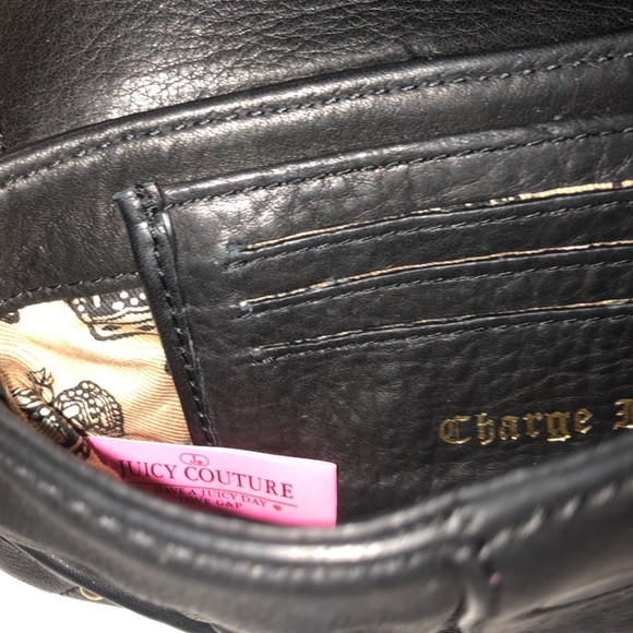 Juicy Couture 2000s' Wallet Wristlet - Picture 4 of 6
